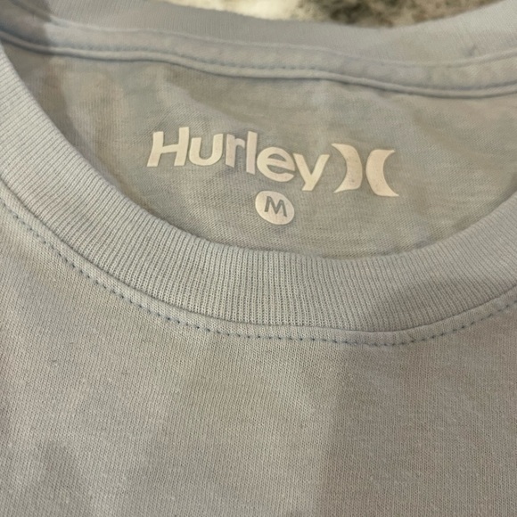 ⭐️Hurley Light Blue Tee with Pink smiley Graphic - Picture 3 of 4